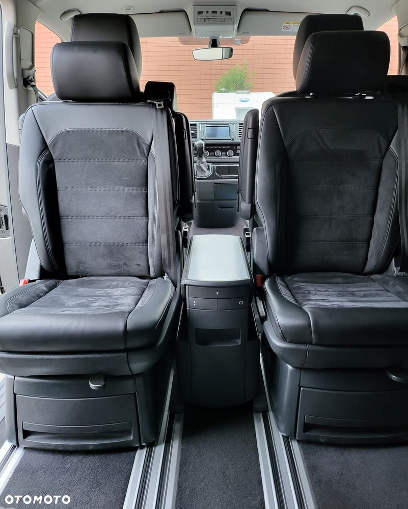 Volkswagen Multivan 2.0 TDI L1 Highline DSG - 11