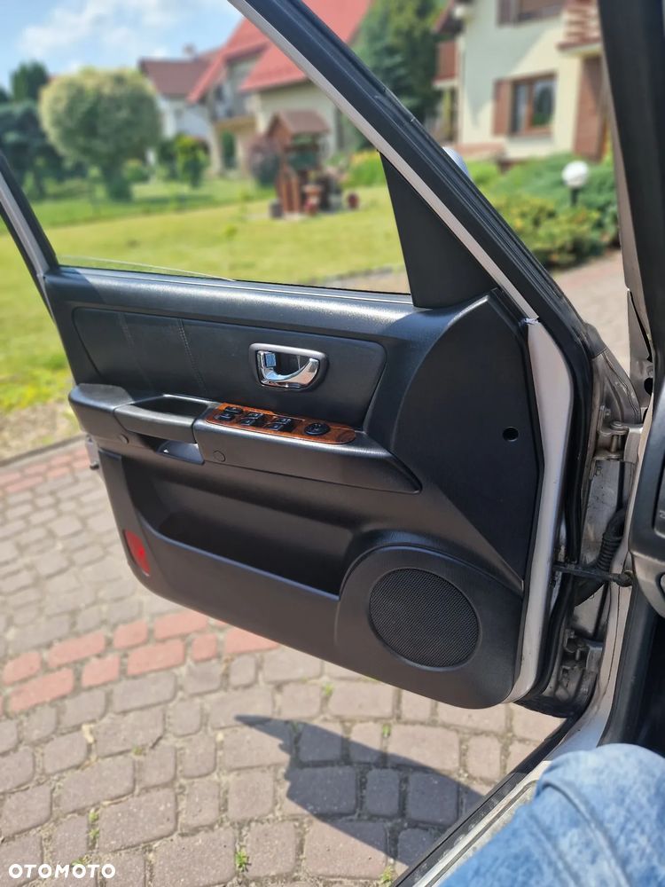 Hyundai Terracan - 26
