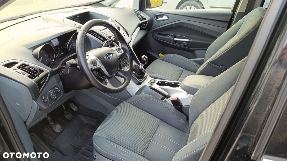 Ford C-Max 2010 photo 5