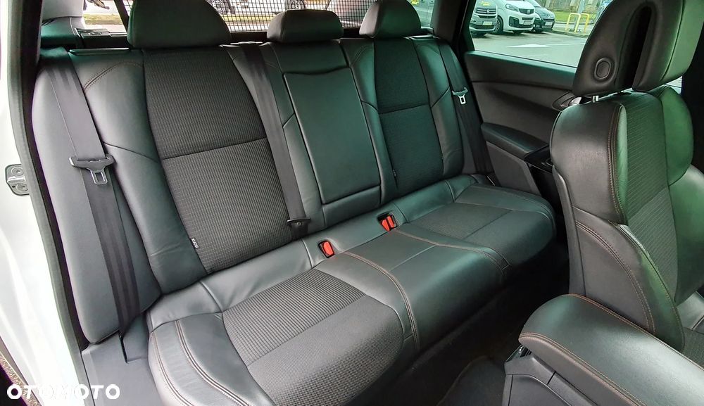 Peugeot 508 RXH BlueHDi 180 EAT6 Stop&Start - 19