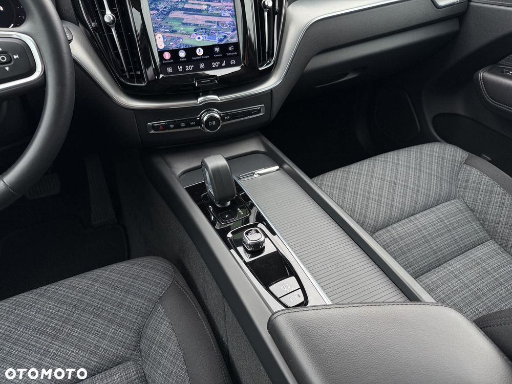 Volvo XC 60 B4 D AWD Core - 15