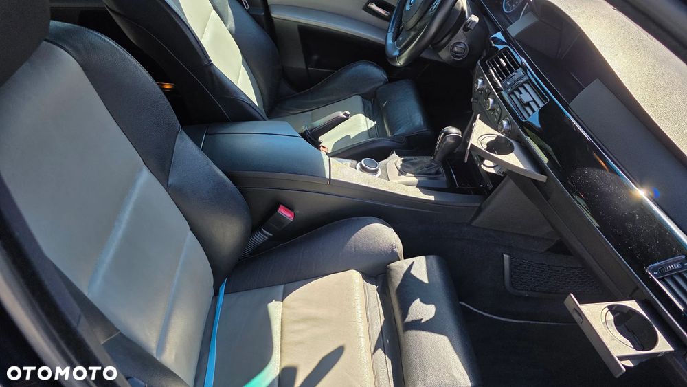 BMW Seria 5 530d - 30