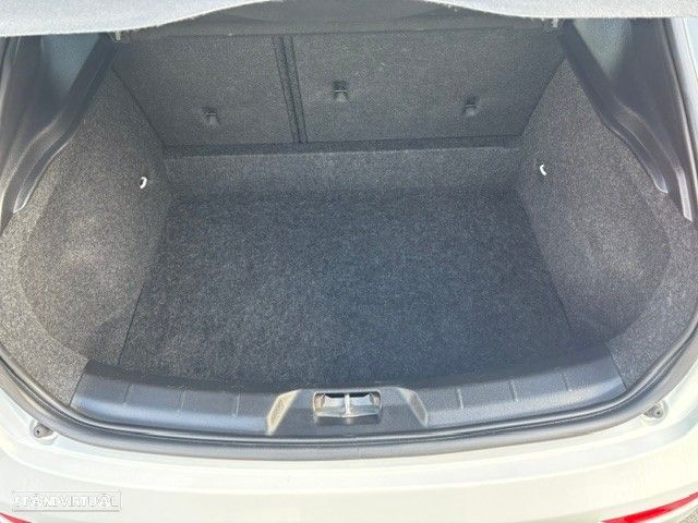 Volvo V40 1.5 T3 Sport Edition Geartronic - 10