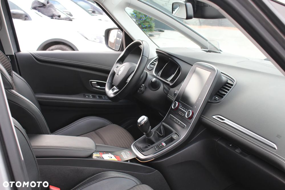 Renault Scenic 1.2 TCE Energy Bose - 34