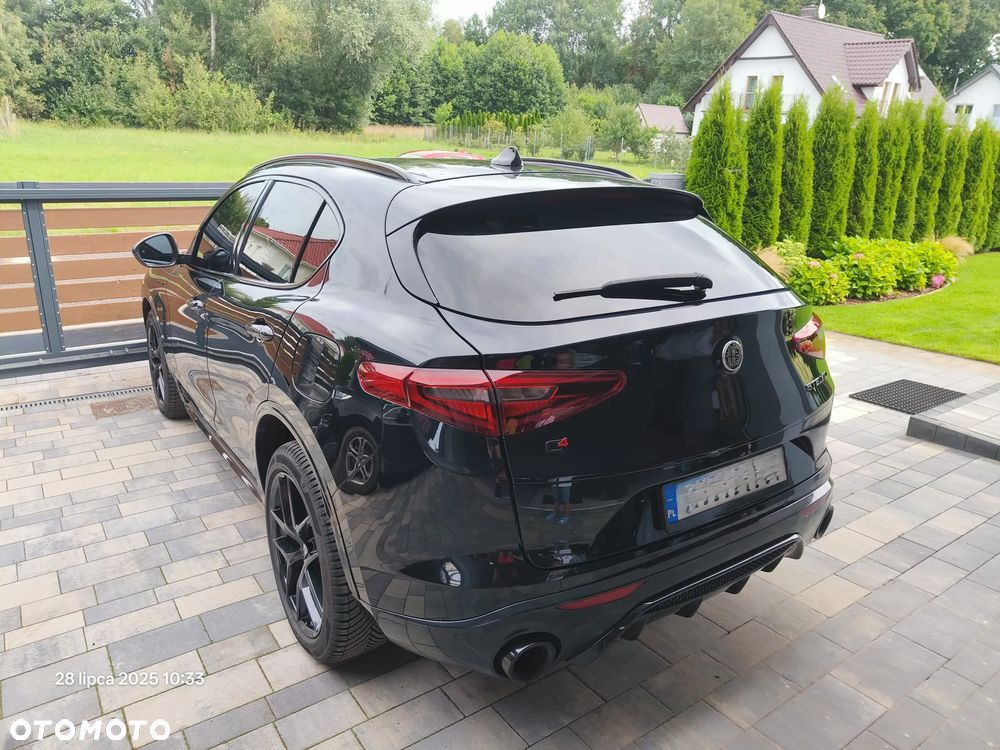 Alfa Romeo Stelvio 2.0 Turbo 16V AT8-Q4 Estrema - 7