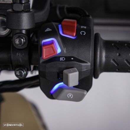 Voge 525DSX Black Knight - 4