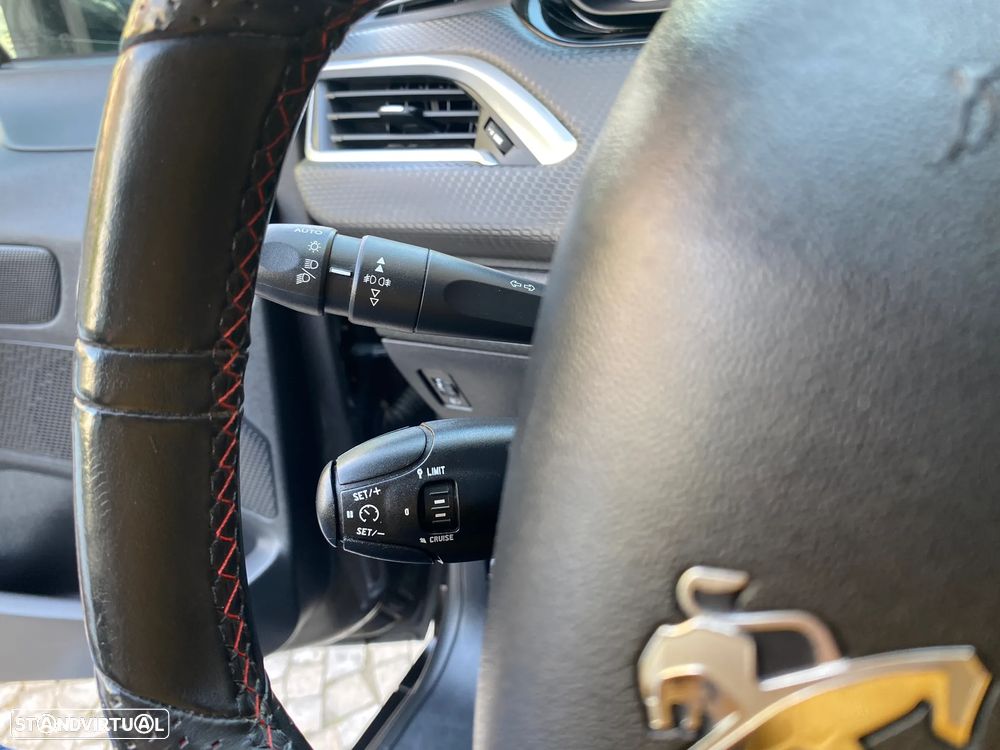 Peugeot 2008 PureTech 110 Stop&Start GT-Line Edition - 43