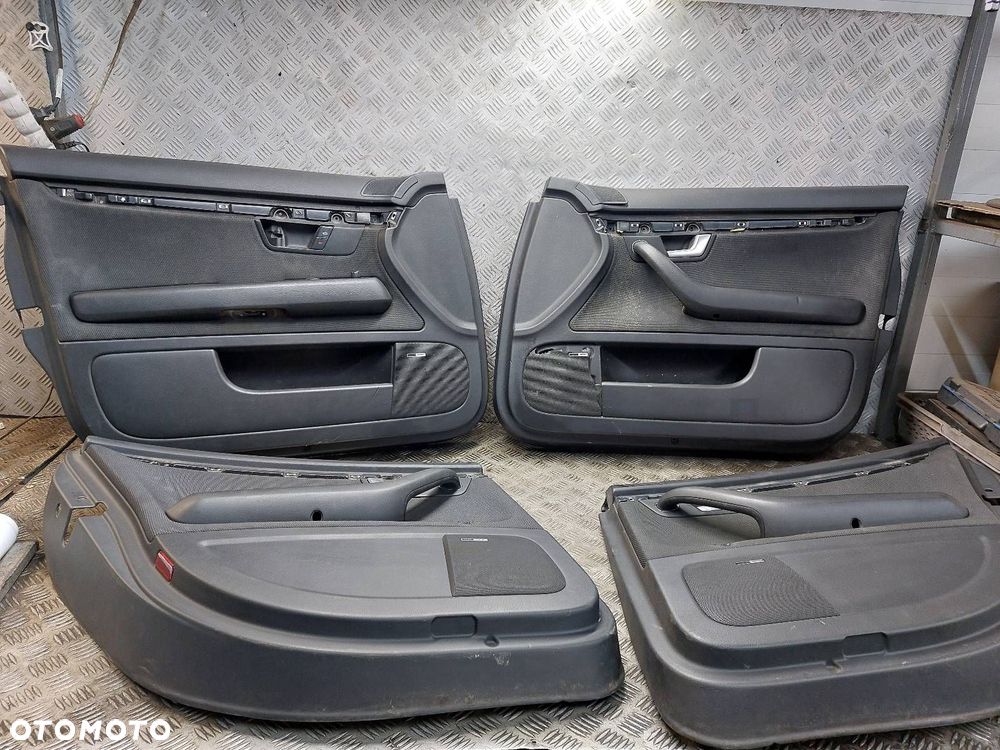 BOCZEK BOCZKI DRZWI KOMPLET AUDI A4 B7 AVANT KOMBI - 1