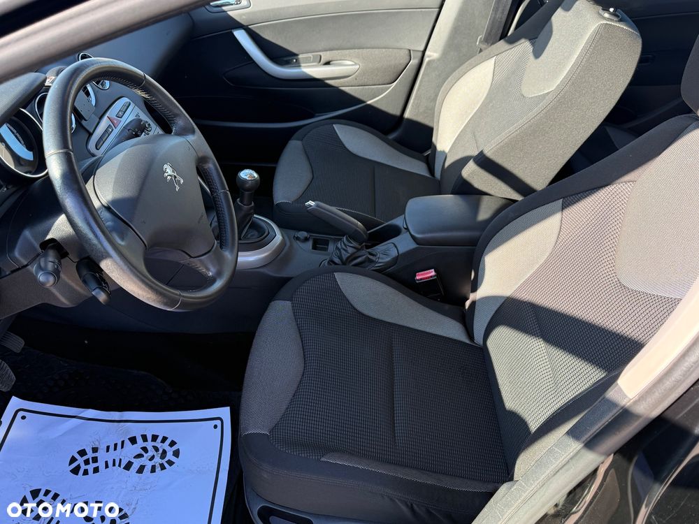 Peugeot 308 1.6 Trendy - 16