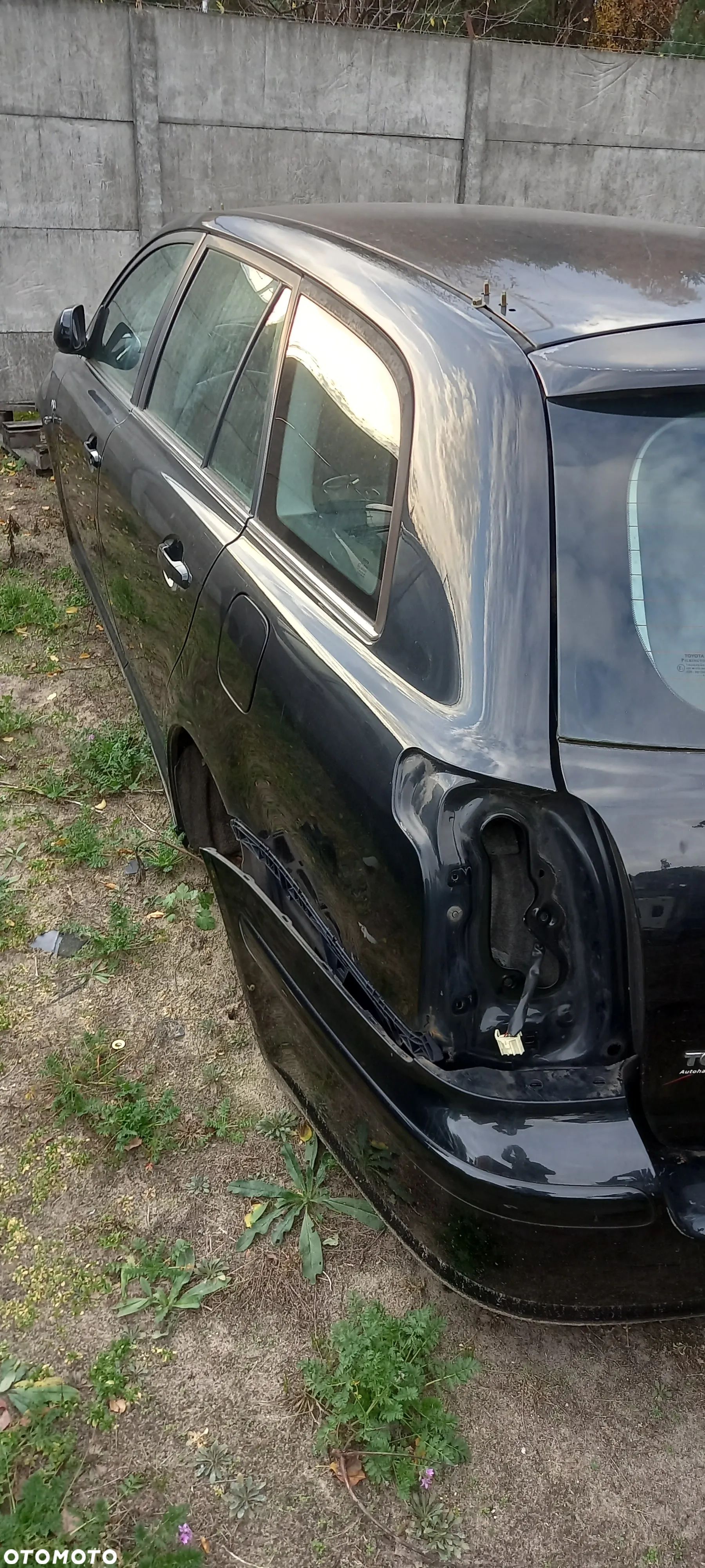 Błotnik tył tylny lewy Toyota Avensis T25 209 - 1