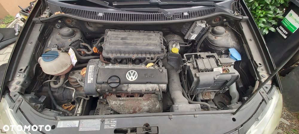 Volkswagen Polo 1.4 Comfortline - 5