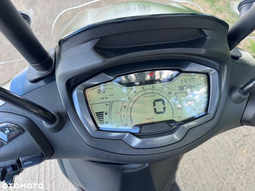 Piaggio Beverly - 9