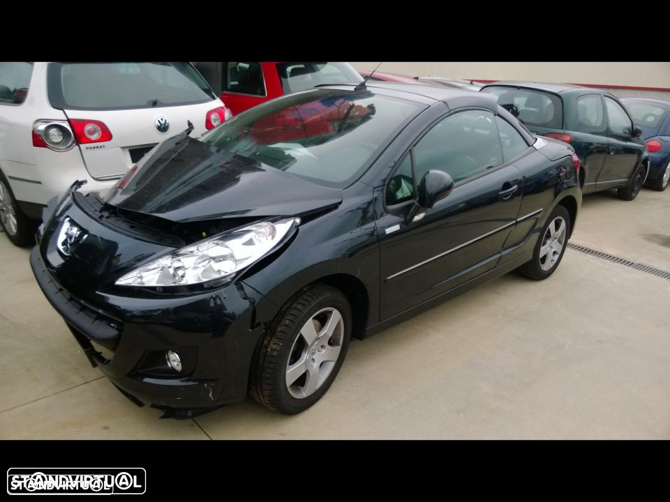 Peugeot 207 Cabrio 2011 para peças - 2