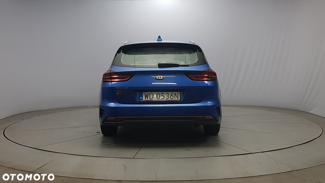Kia Ceed - 6