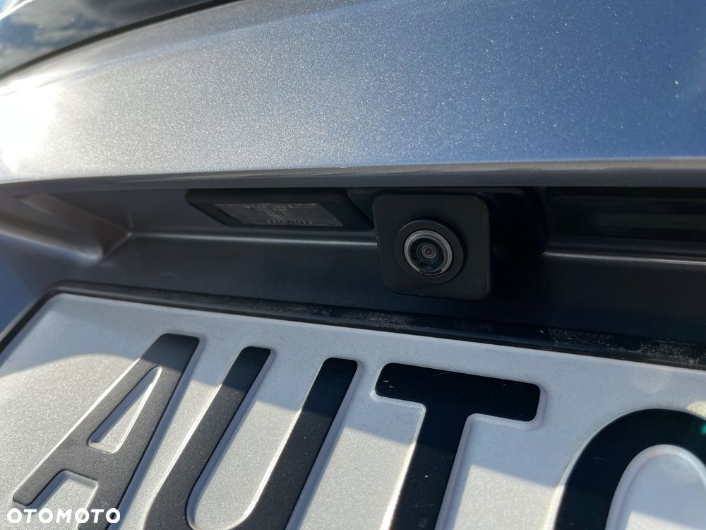 Peugeot 3008 PureTech 130 Stop & Start GPF EAT8 Allure - 32