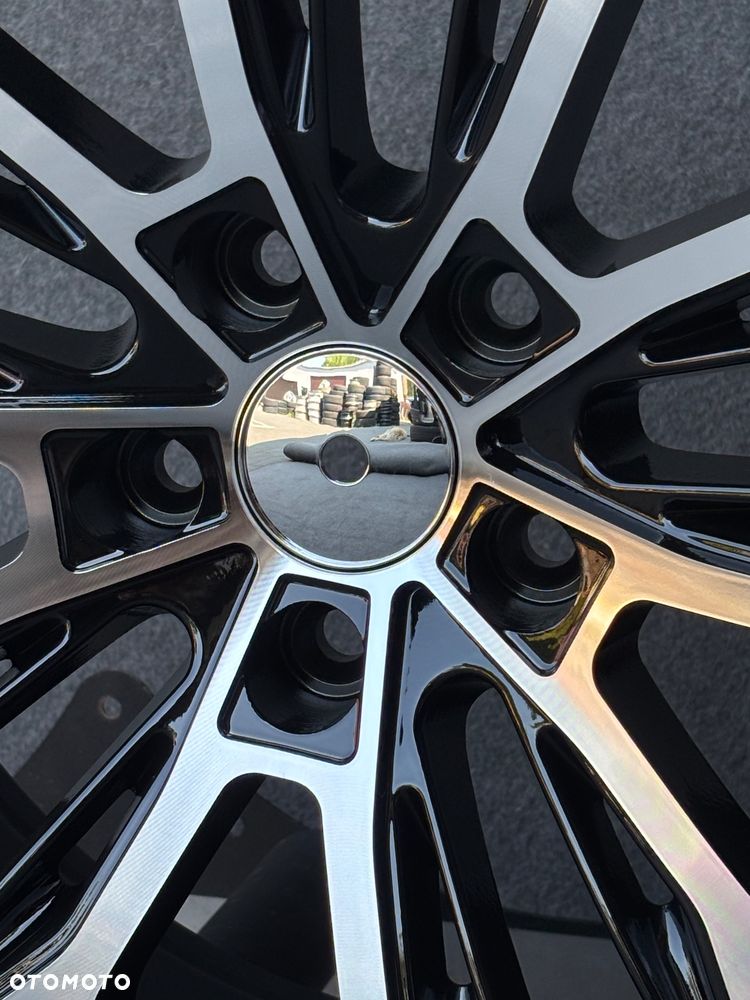 NOWE alufelgi M pakiet 5x112 18 felgi 8j ET35 BMW seria 3 G20 G22 G30 G31 F44 G22 G23 G32 F39 G60 G01 X1 F48 G42 X2 U06 Active Tourer Z4 G29 xDrive Styling 930 czarne polerowane jak Japan Racing Carbonado Rubin - 6