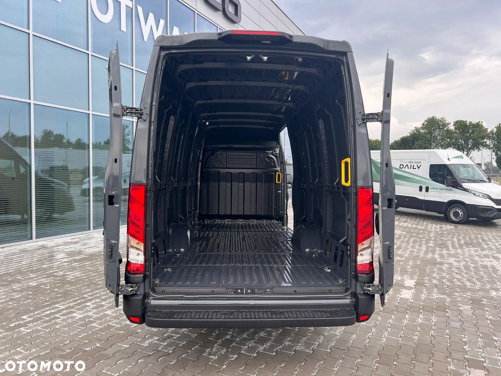 Iveco HI-MATIC DAJE PRZEWAGĘ!SILNIK 3.0 STWORZONY DO CIĘŻKIEJ PRACY,MIASTO, TRASA, DYSTRYBUCJA - 16