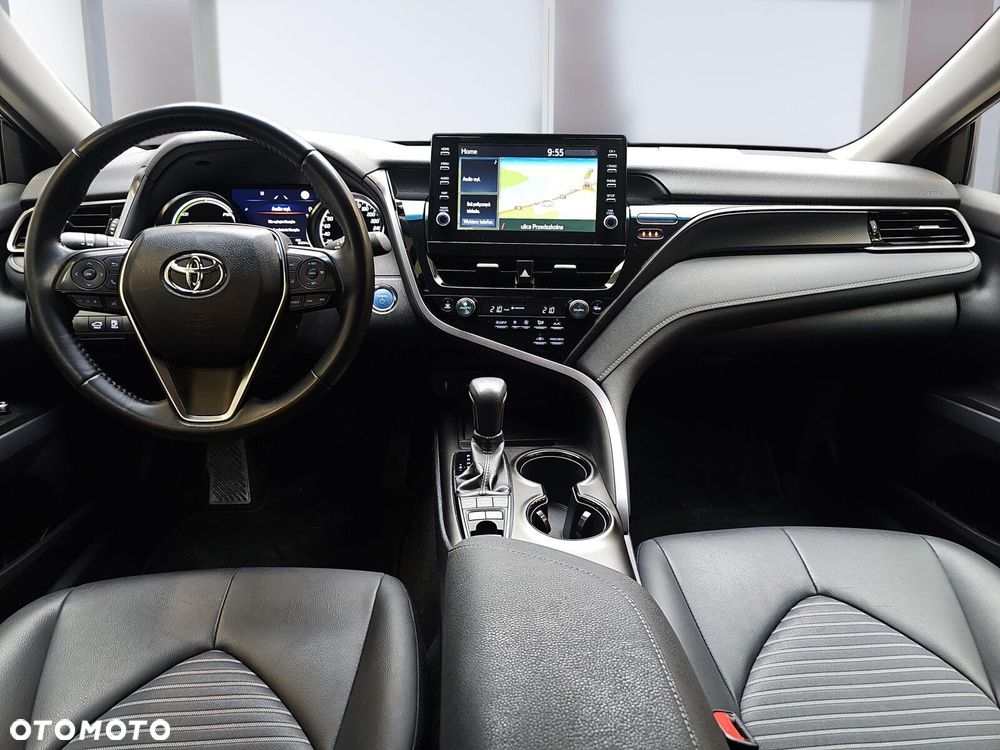Toyota Camry 2.5 Hybrid Prestige CVT - 8
