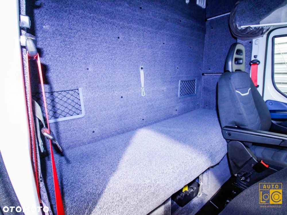 Iveco DAILY - 10