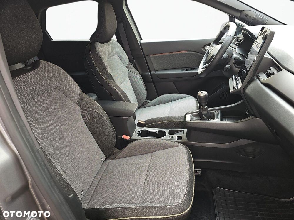 Renault Captur - 17