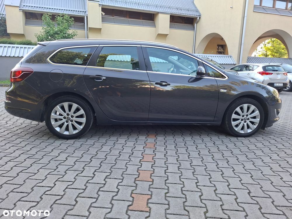 Opel Astra 1.4 T Cosmo - 15
