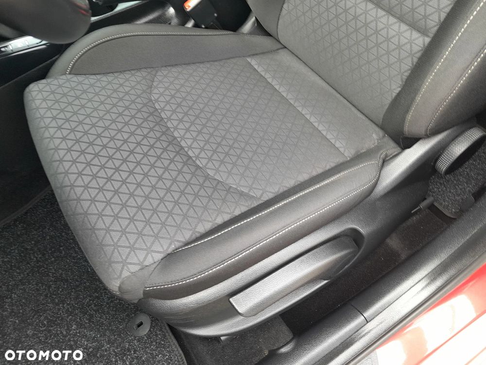 Kia Ceed 1.4 T-GDI L - 12