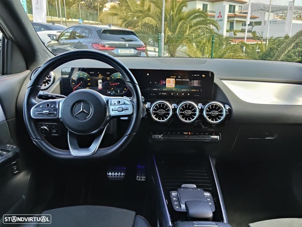 Mercedes-Benz GLA 220 d AMG Line - 10