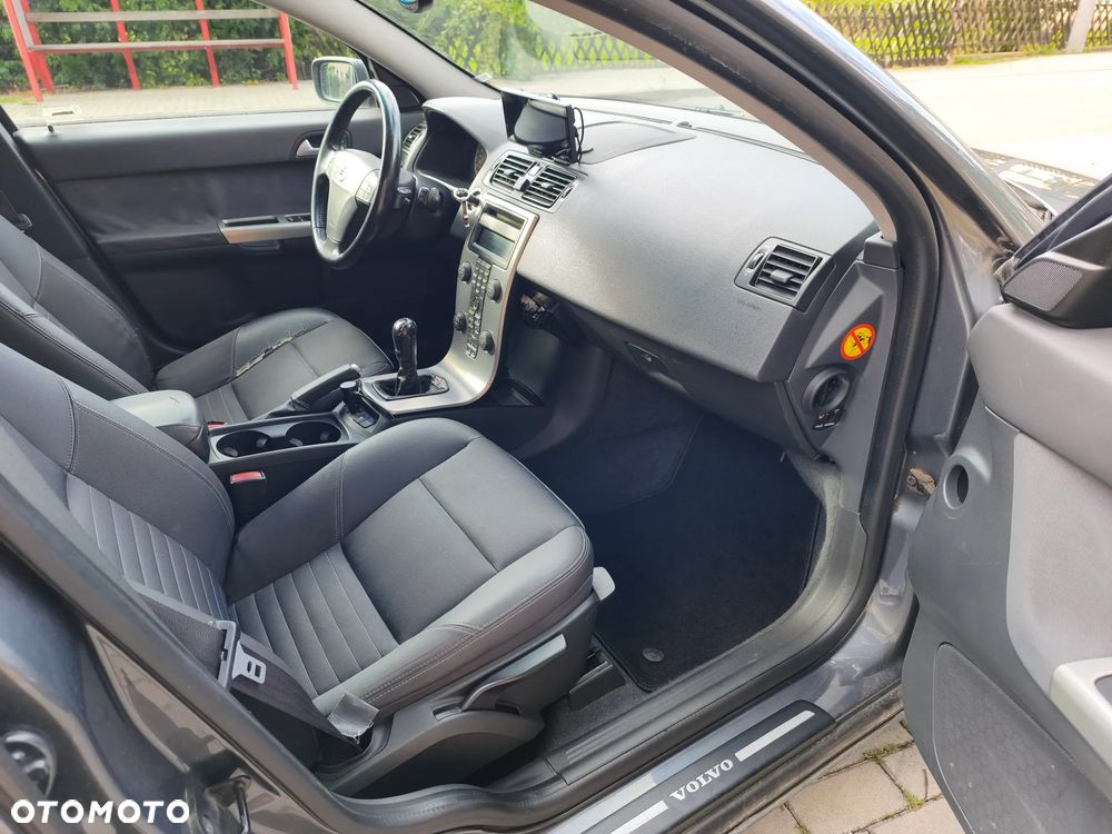 Volvo V50 1.8 Momentum - 9