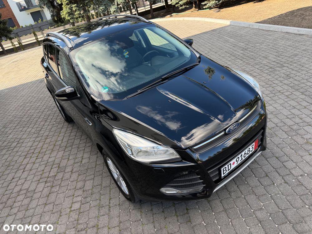 Ford Kuga 1.5 EcoBoost 2x4 Titanium - 17