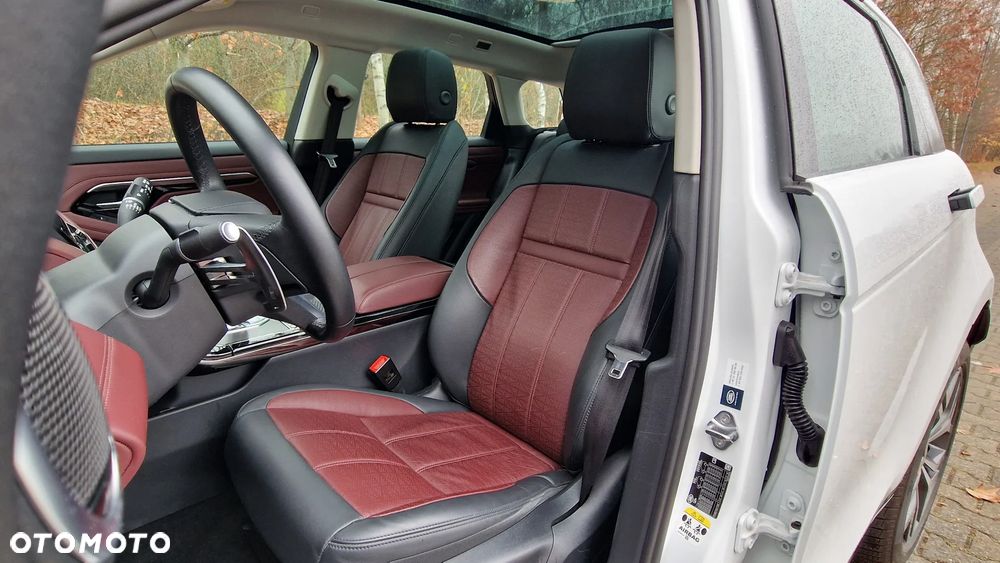 Land Rover Range Rover Evoque - 22