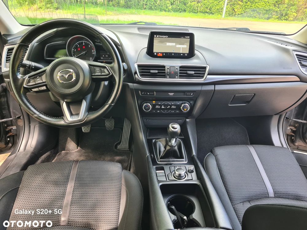 Mazda 3 - 6