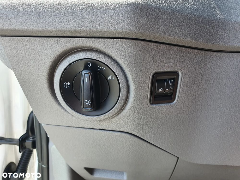 Volkswagen CRAFTER - 21