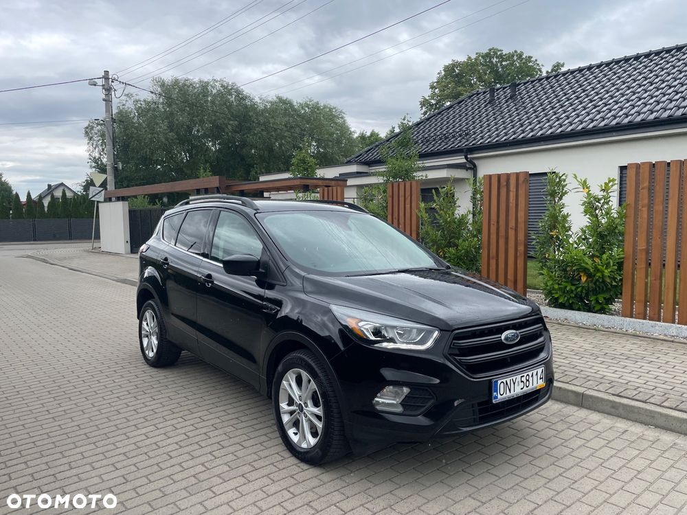 Ford Kuga - 24