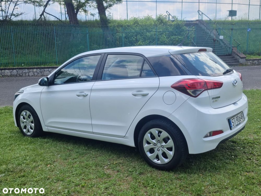 Hyundai i20 - 3