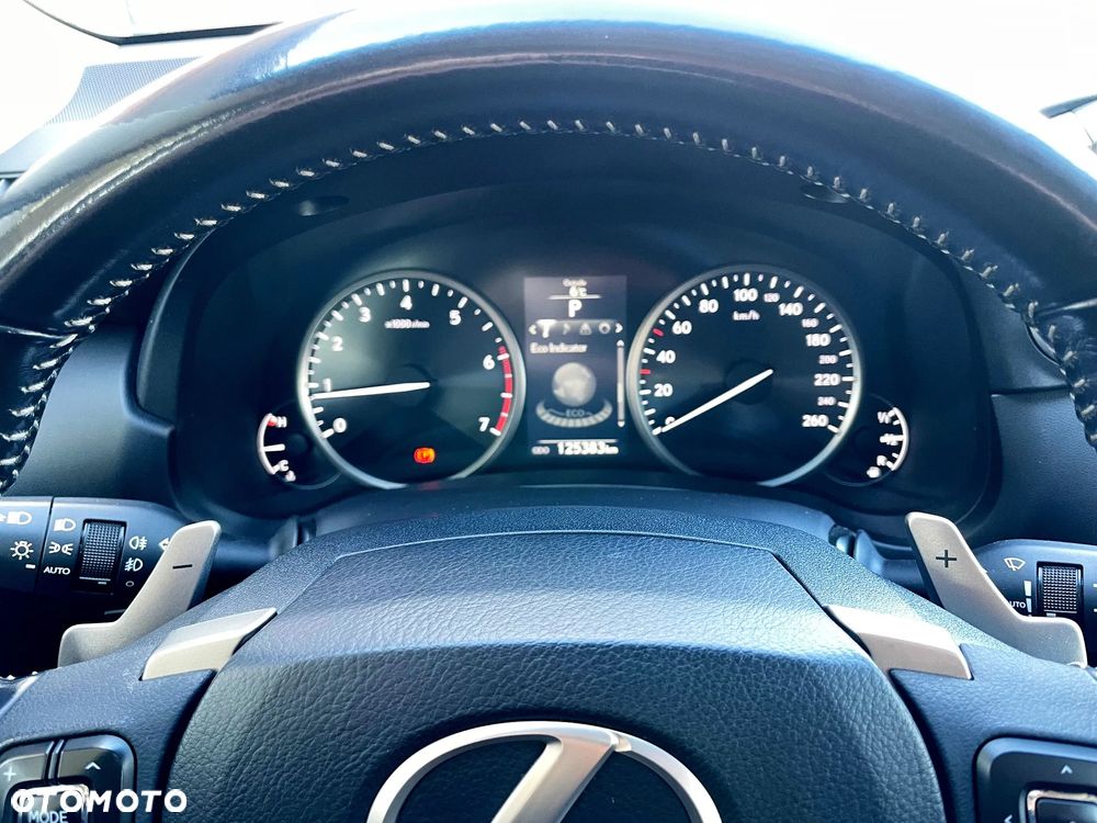 Lexus NX 200t Elite AWD - 3