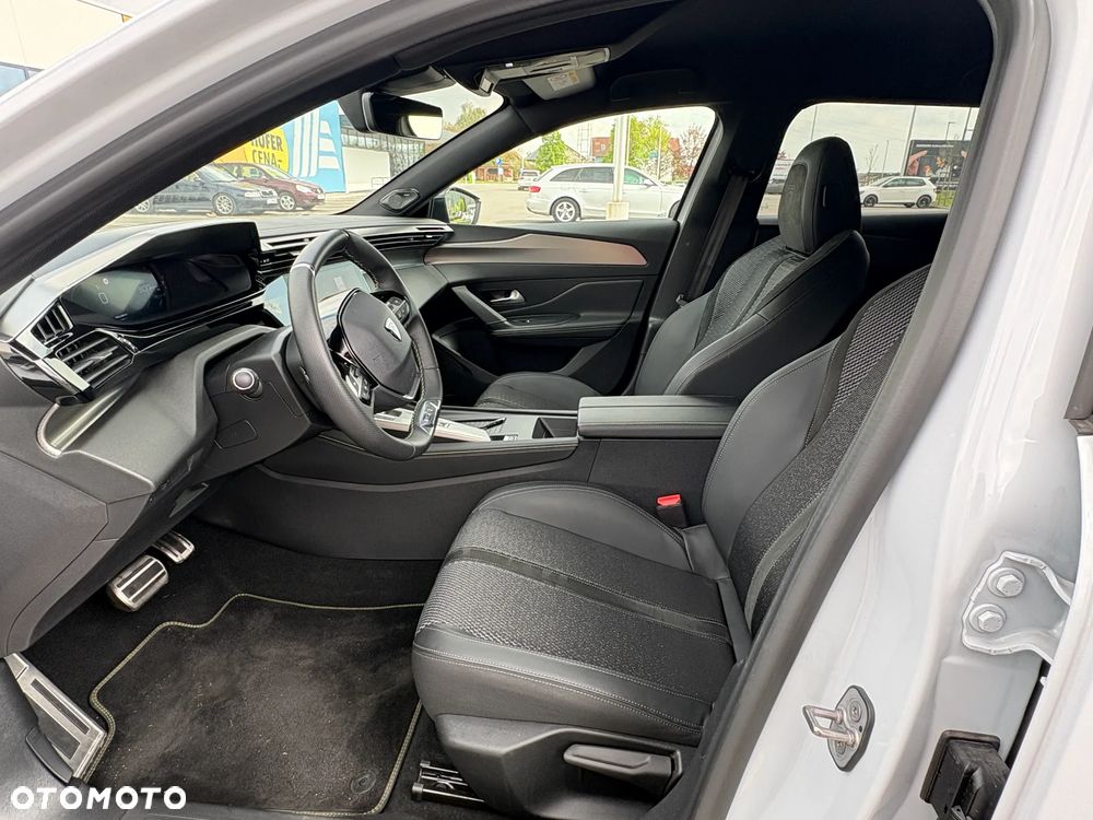 Peugeot 308 1.2 PureTech GT S&S EAT8 - 16