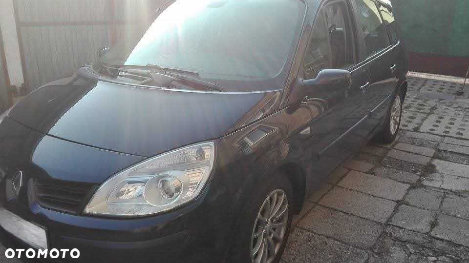 Renault Grand Scenic - 3