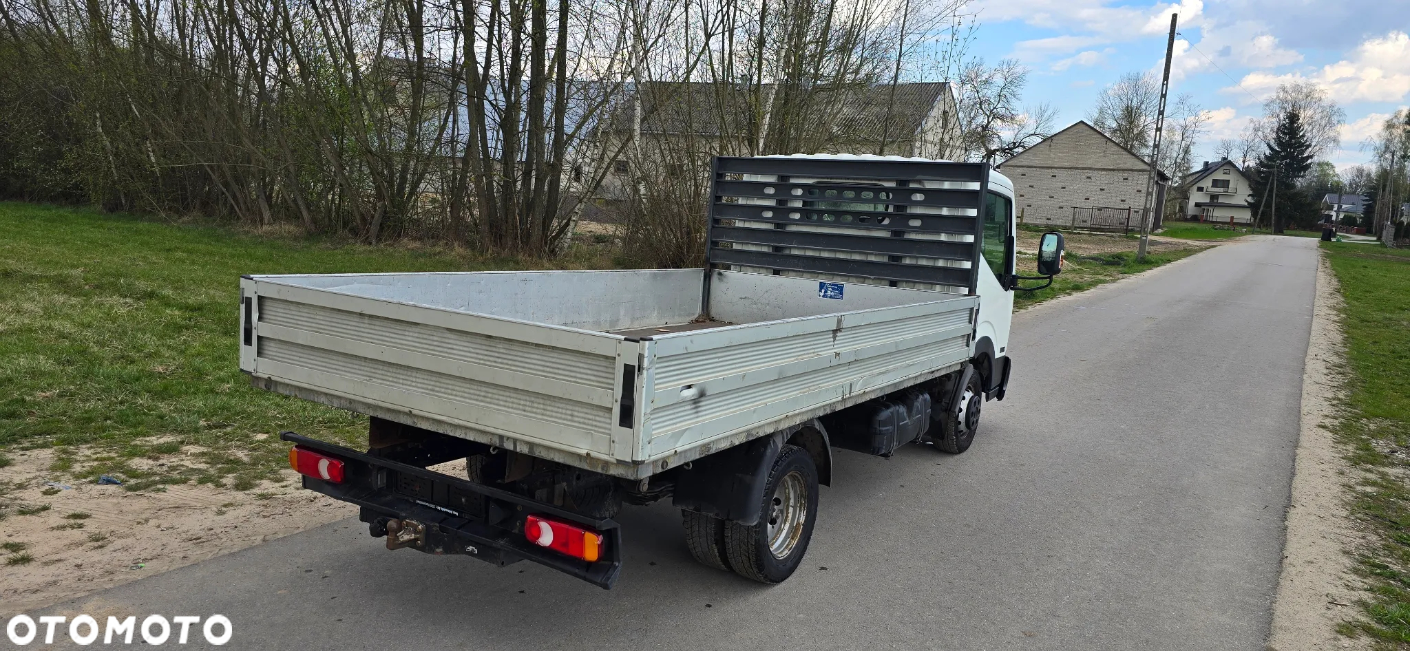Nissan Cabstar NT400 - 4