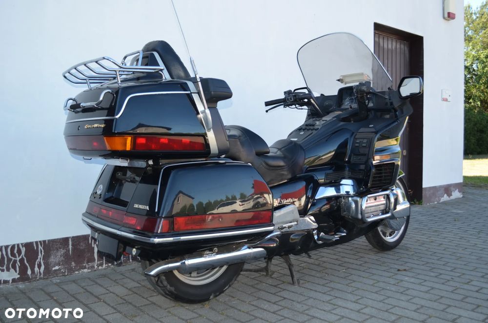 Honda GL - 4