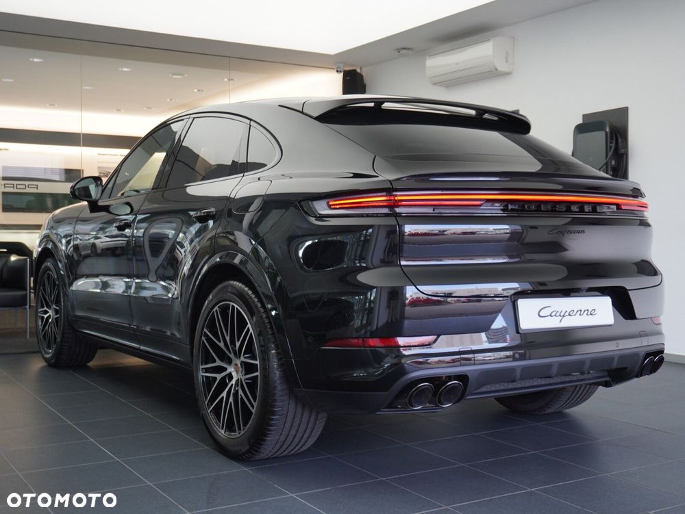Porsche Cayenne E-Hybrid PHEV Black Edition - 18