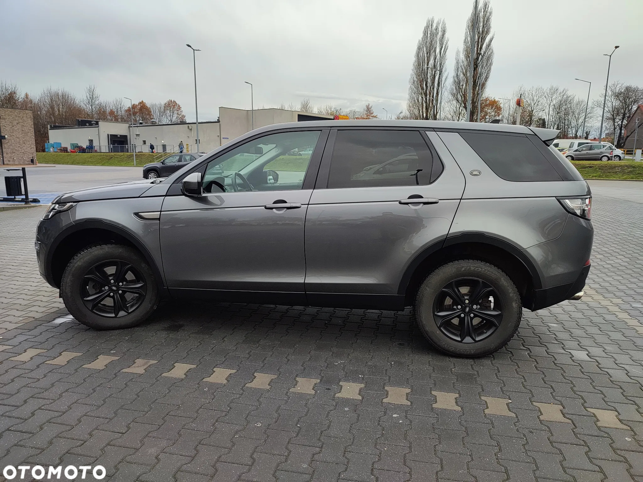 Land Rover Discovery Sport - 9