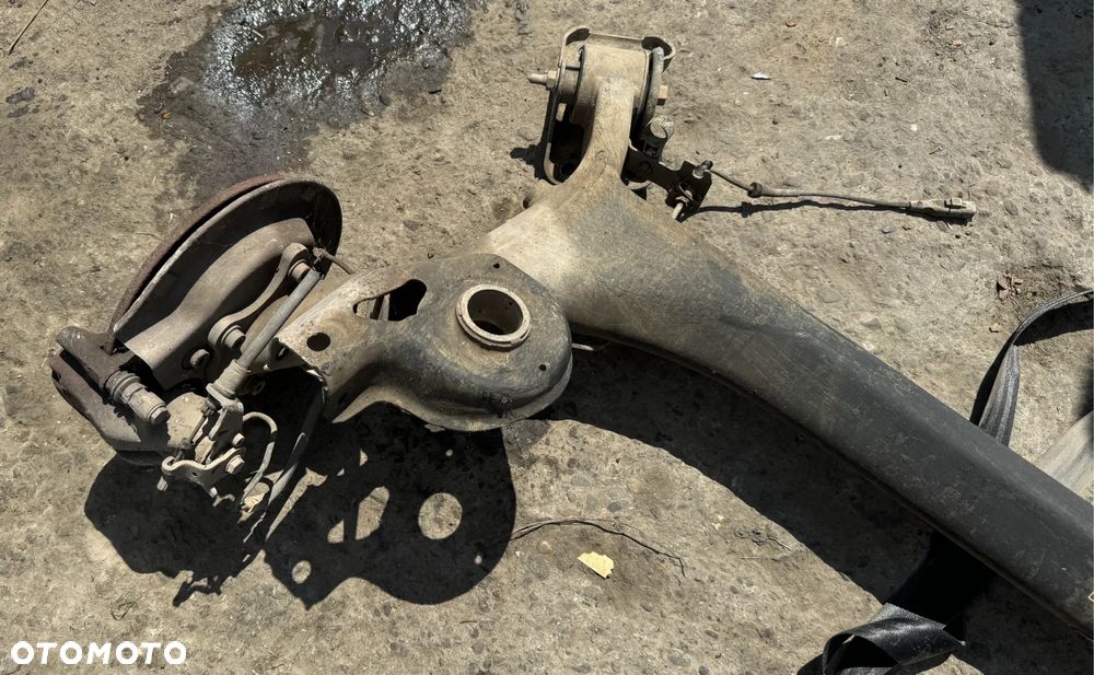 Belka oś tył Peugeot 307 HB tarcze ABS Italia OE - 2