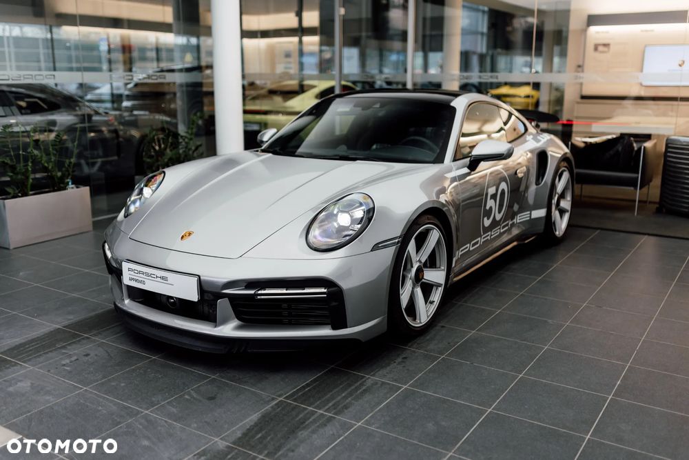 Porsche 911 Turbo 50 Years - 5