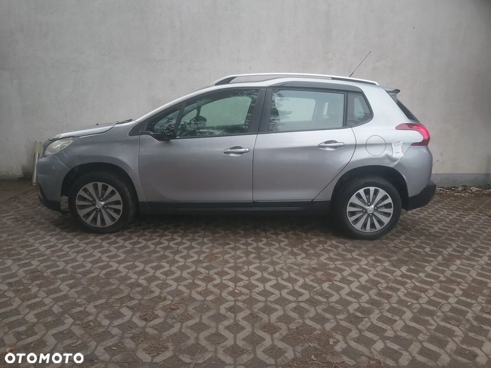 Peugeot 2008 - 13