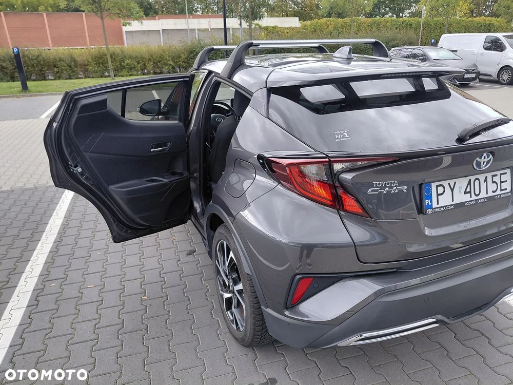Toyota C-HR - 16