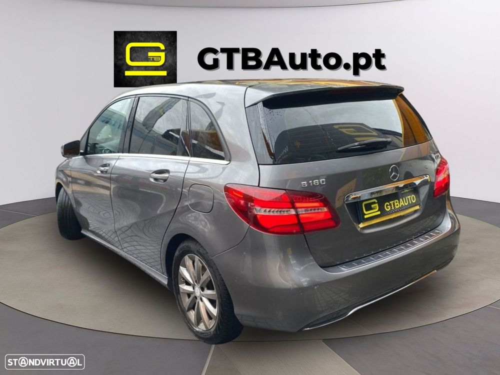 Mercedes-Benz B 180 d Style - 8