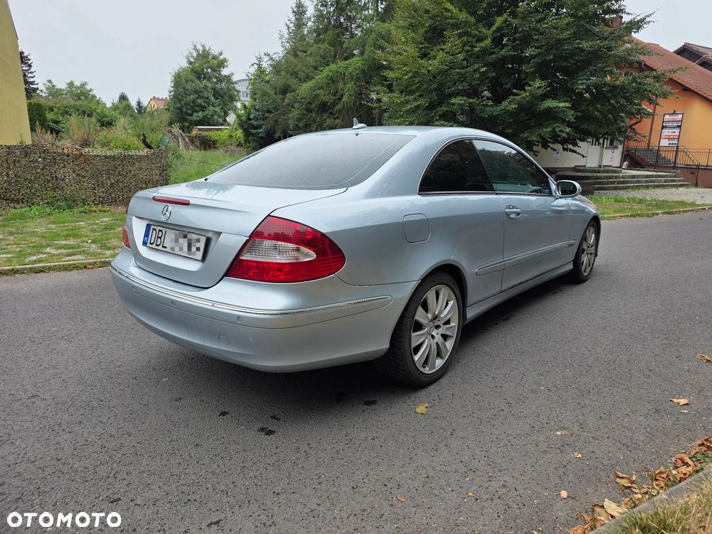 Mercedes-Benz CLK - 7