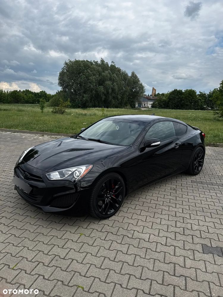 Hyundai Genesis Coupe 3.8 V6 - 2