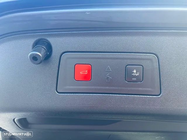 Peugeot 508 SW Hybrid 225 e-EAT8 GT - 42