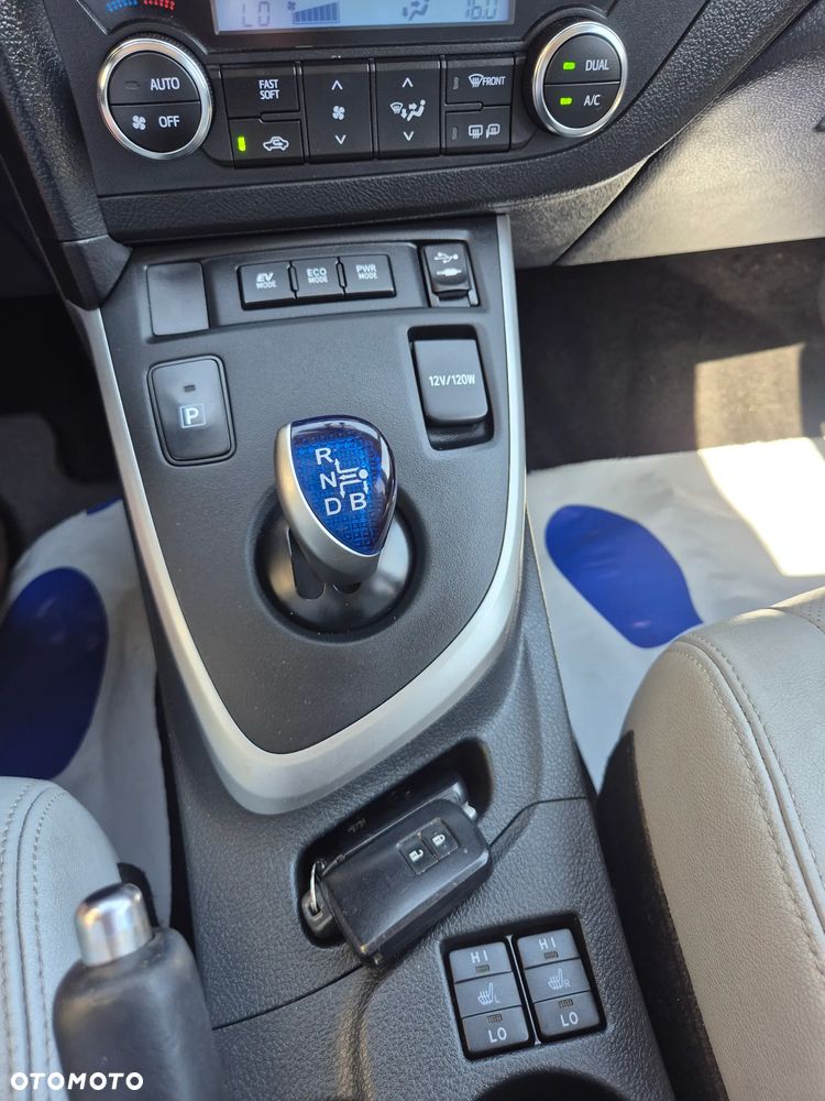 Toyota Auris - 17